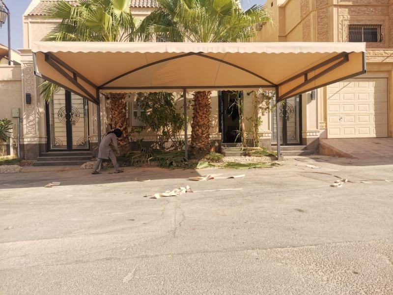 مظلات حدائق الرياض